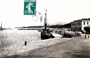 Cherchell - Les Quais et la Douane